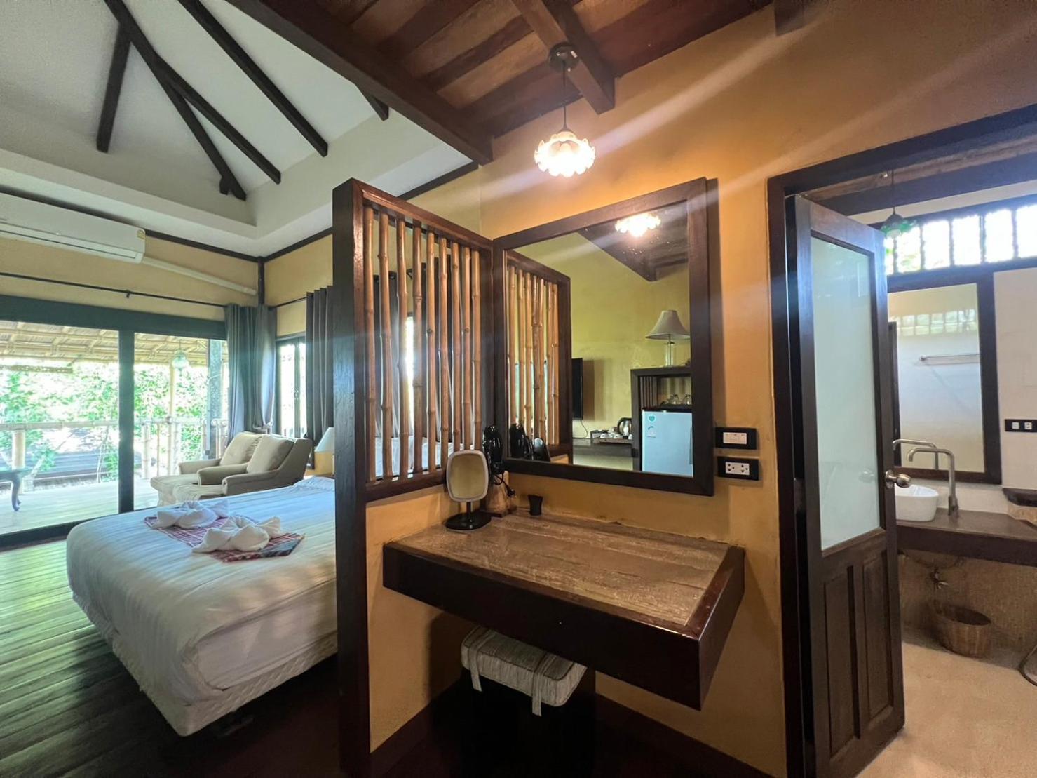 Готель Relax House Lanta Old Town Ко-Ланта Екстер'єр фото