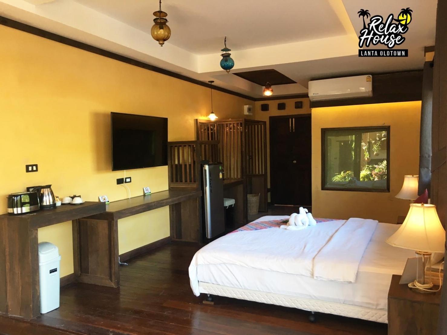 Готель Relax House Lanta Old Town Ко-Ланта Екстер'єр фото