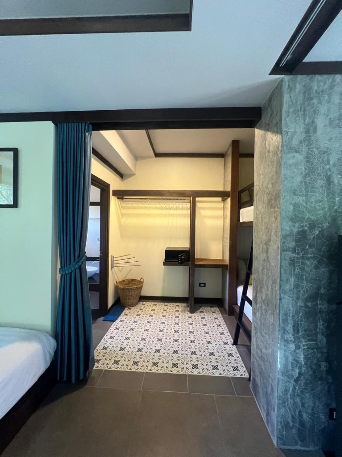 Готель Relax House Lanta Old Town Ко-Ланта Екстер'єр фото