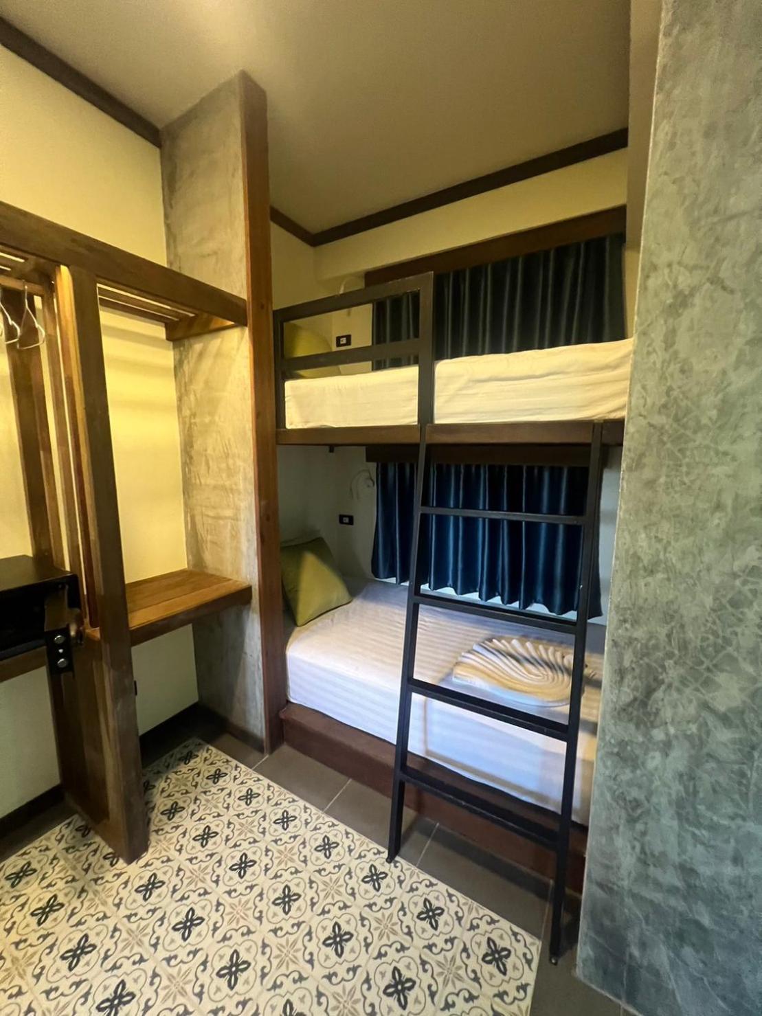 Готель Relax House Lanta Old Town Ко-Ланта Екстер'єр фото